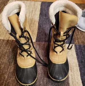 Sorel snow boots